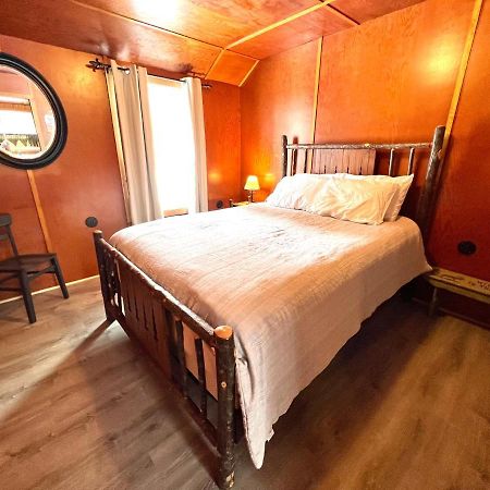 Adirondack Lake Cabins Hotel Indian Lake Buitenkant foto