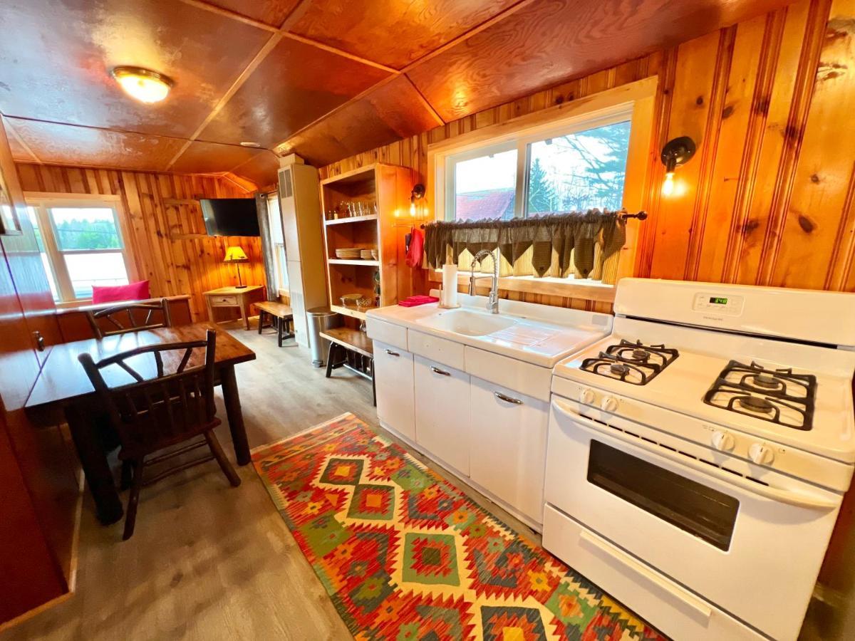 Adirondack Lake Cabins Hotel Indian Lake Buitenkant foto