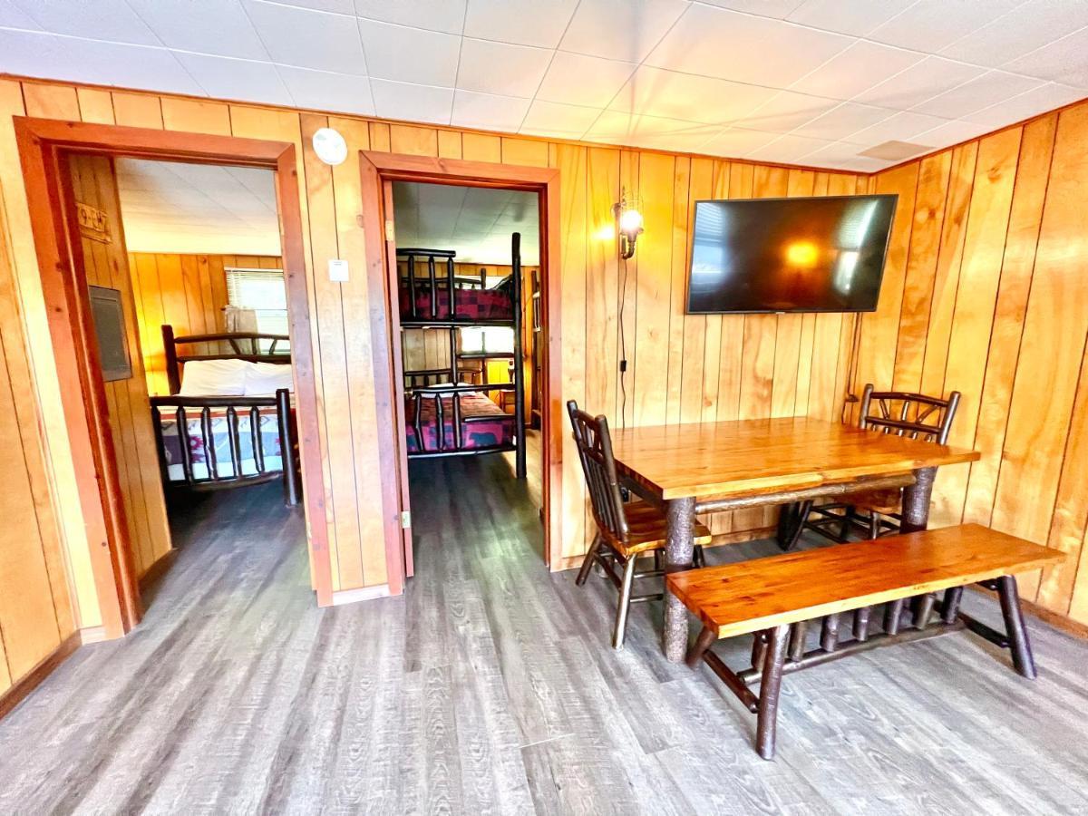 Adirondack Lake Cabins Hotel Indian Lake Buitenkant foto