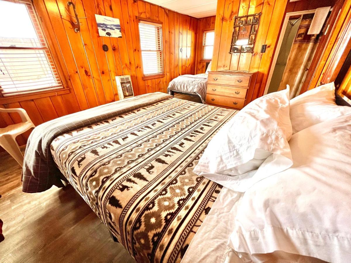 Adirondack Lake Cabins Hotel Indian Lake Buitenkant foto