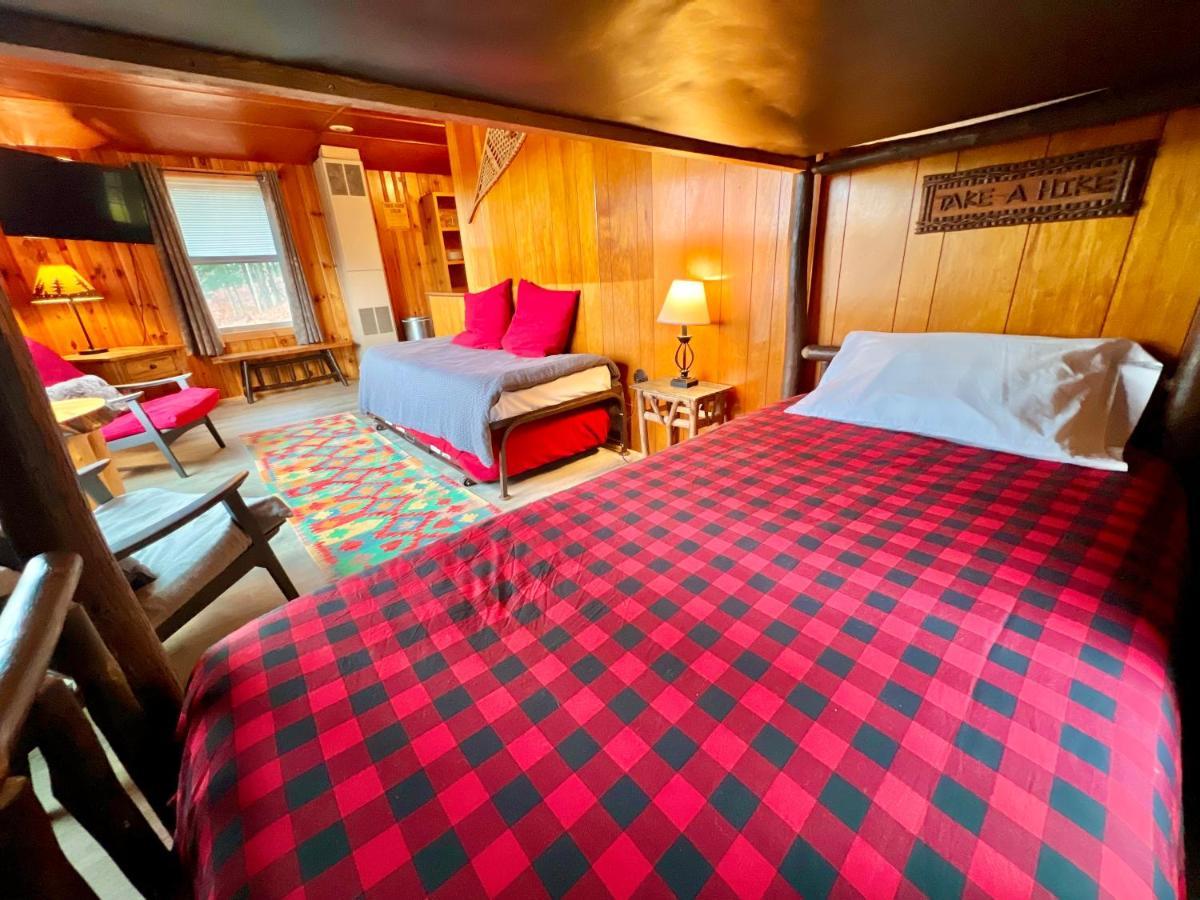 Adirondack Lake Cabins Hotel Indian Lake Buitenkant foto
