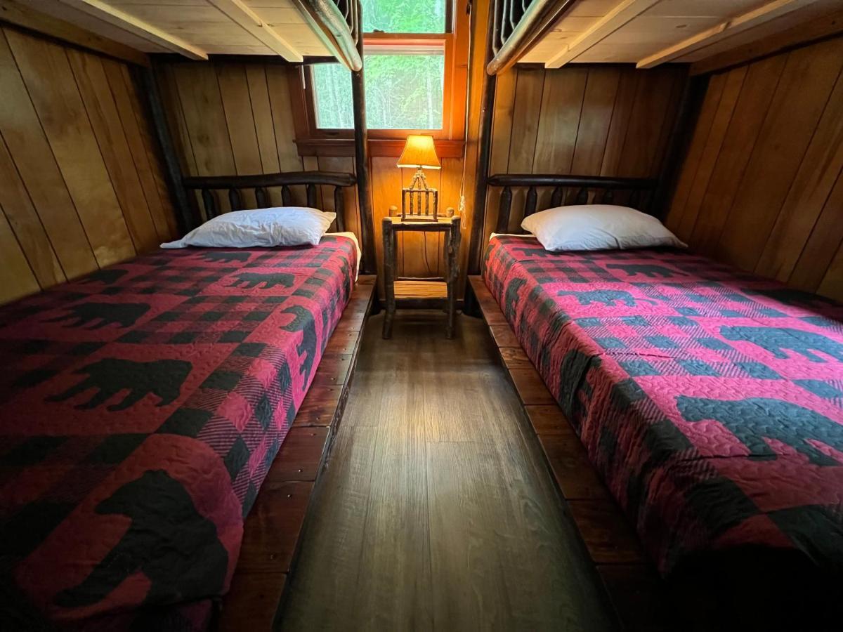 Adirondack Lake Cabins Hotel Indian Lake Buitenkant foto