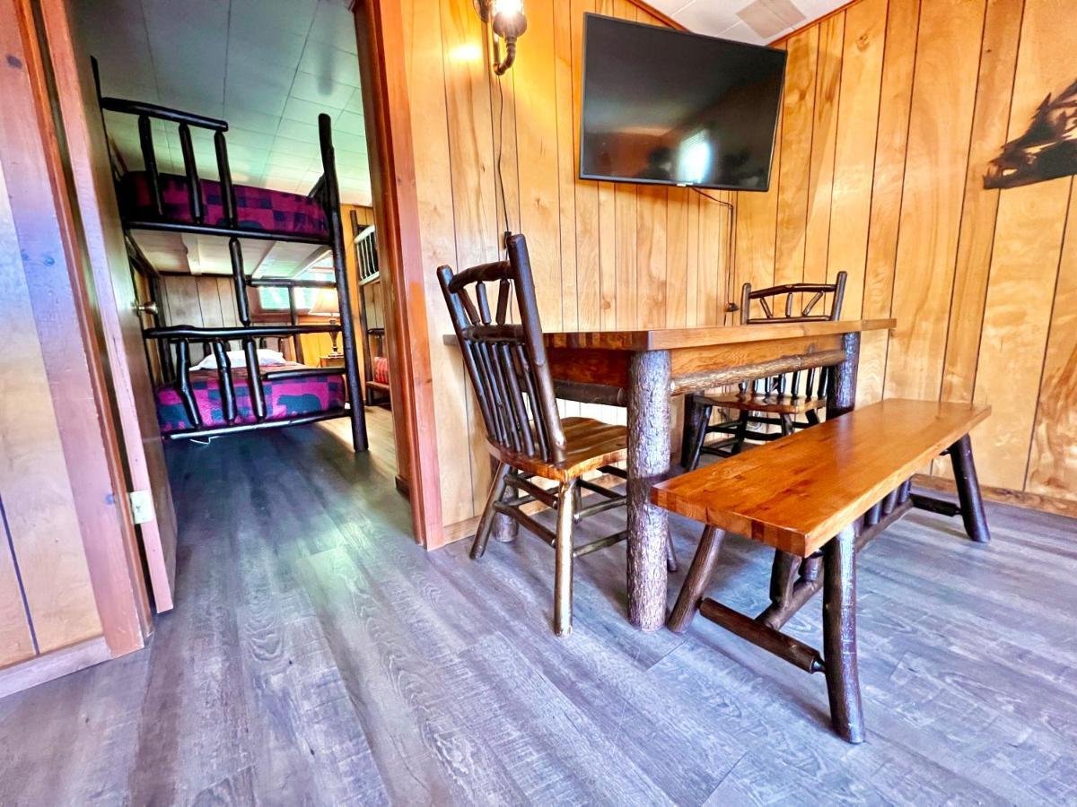 Adirondack Lake Cabins Hotel Indian Lake Buitenkant foto