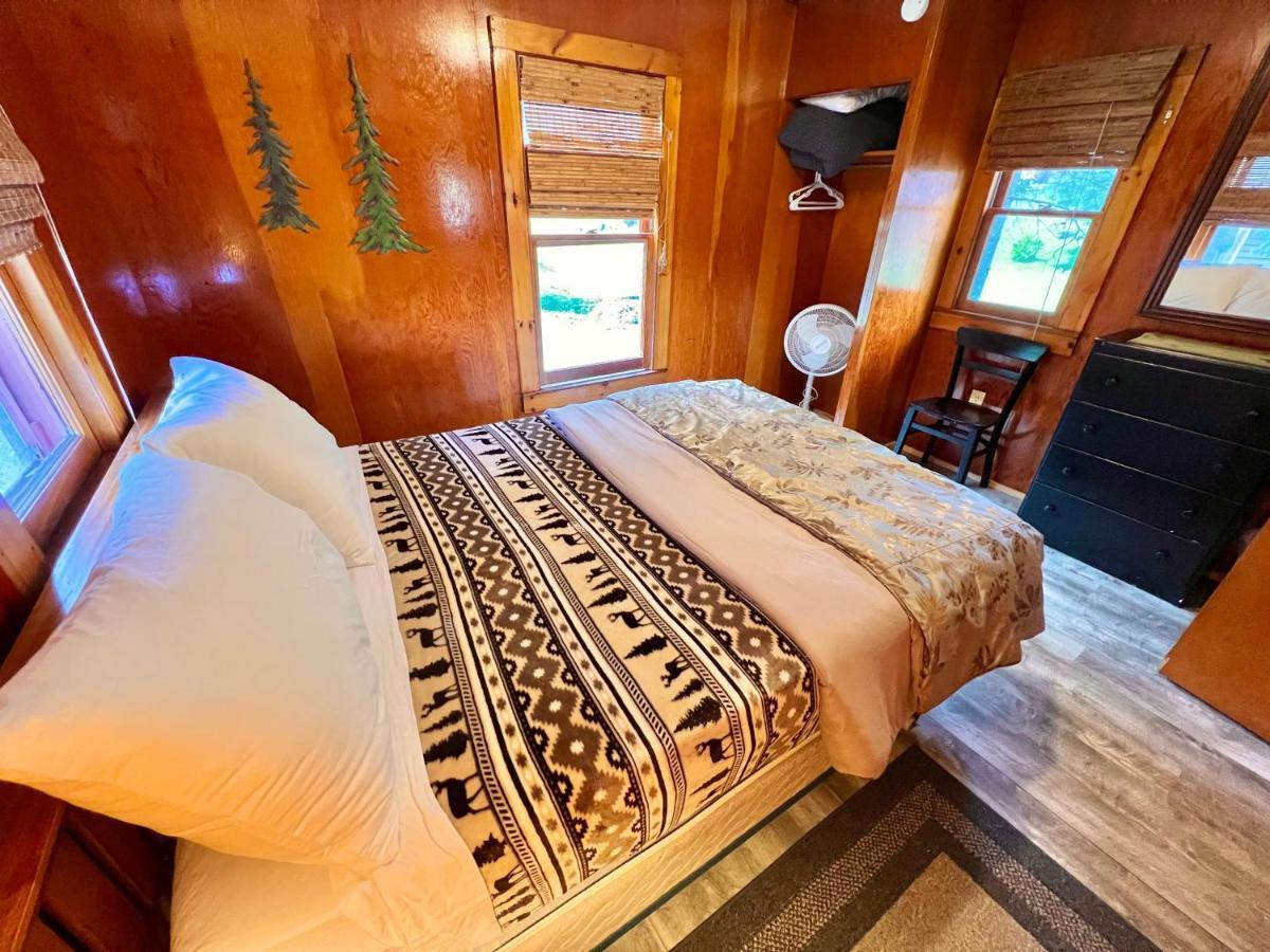 Adirondack Lake Cabins Hotel Indian Lake Buitenkant foto