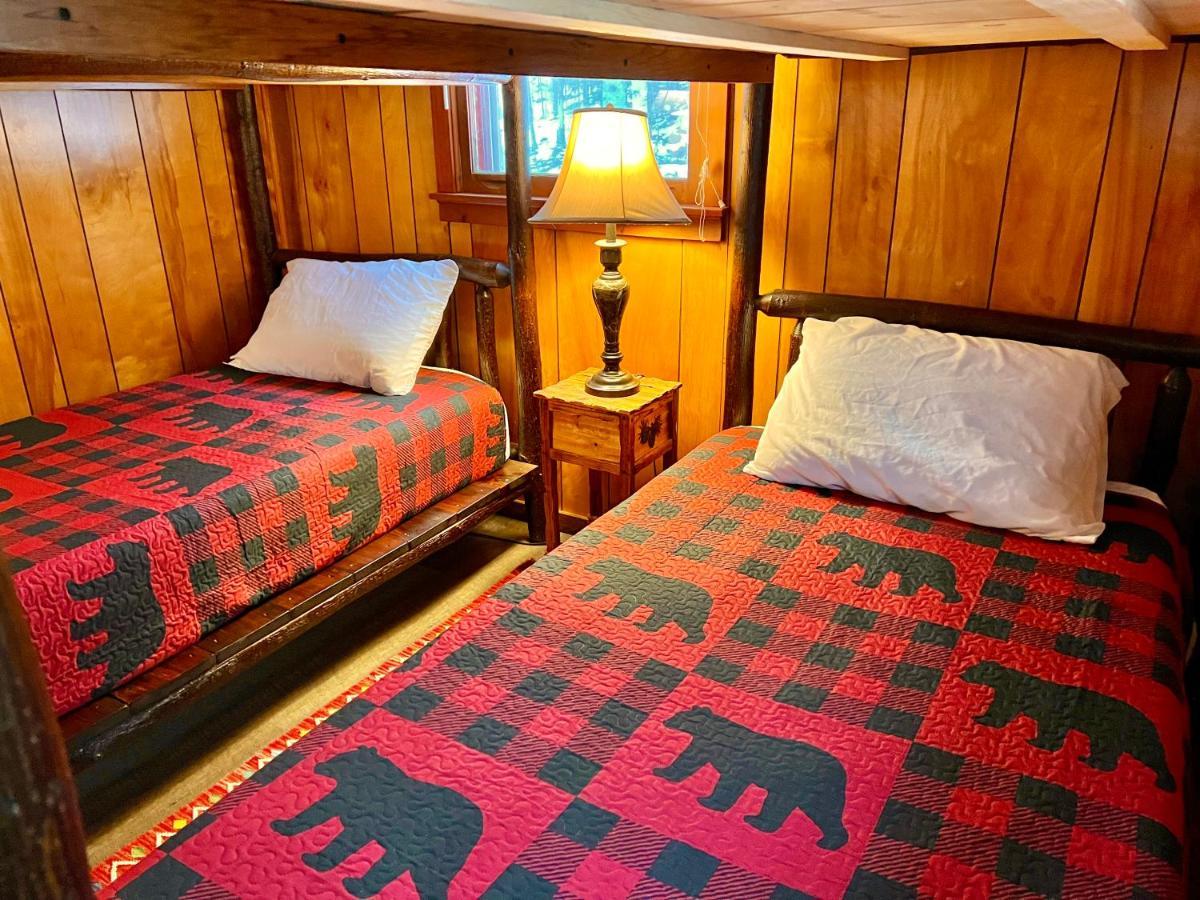 Adirondack Lake Cabins Hotel Indian Lake Buitenkant foto